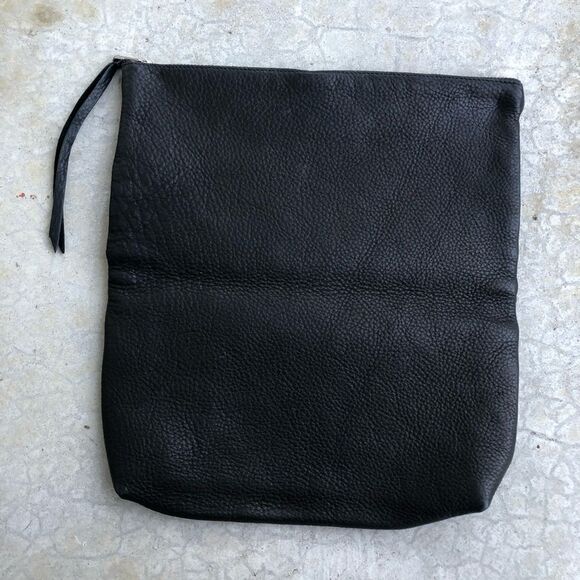 Alex and Ani Gabriel black leather foldover clutch bag embossed geometric print - Picture 5 of 7